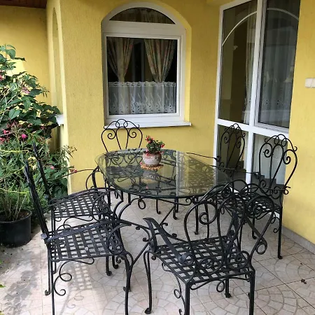 Czifra Vendeghaz Guest house Hajdunanas